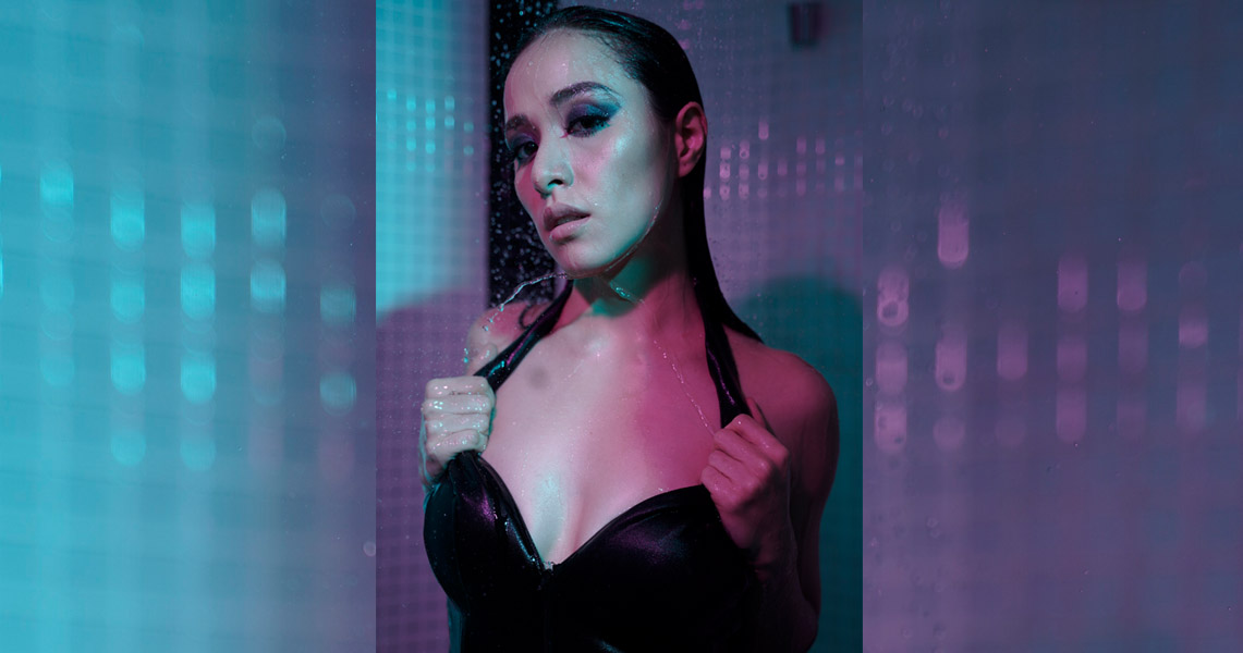 CRISTINE REYES: Any Hair Color On Her Is Sexy [PHOTO GALLERY]